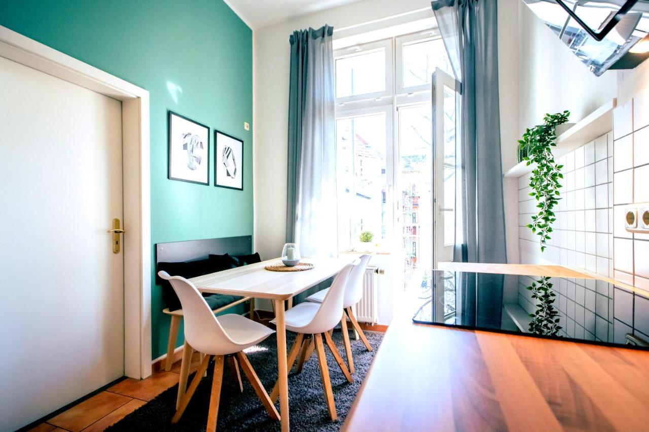 Gemuetliche Ferienwohnung Neben Der Arena Leipzig "Waldi" エクステリア 写真
