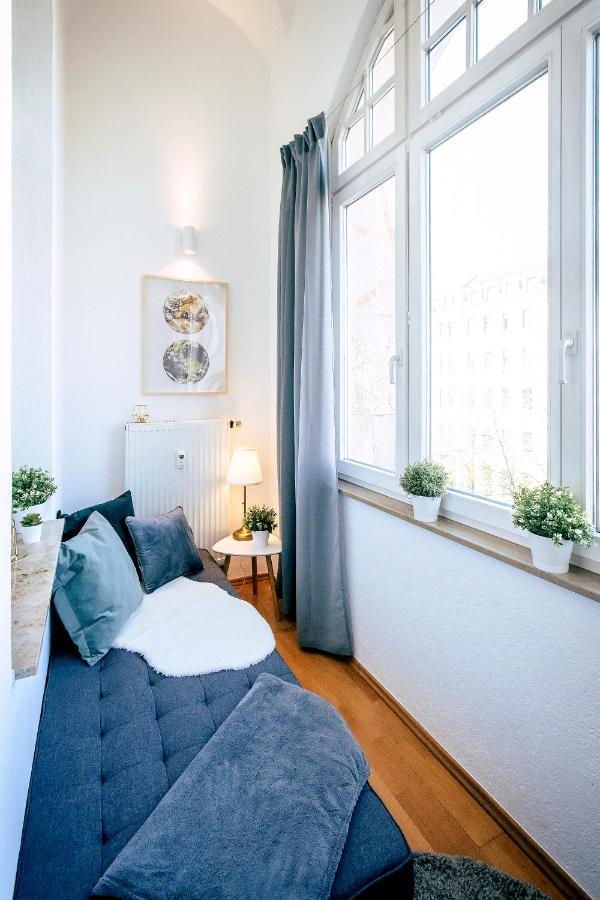 Gemuetliche Ferienwohnung Neben Der Arena Leipzig "Waldi" エクステリア 写真