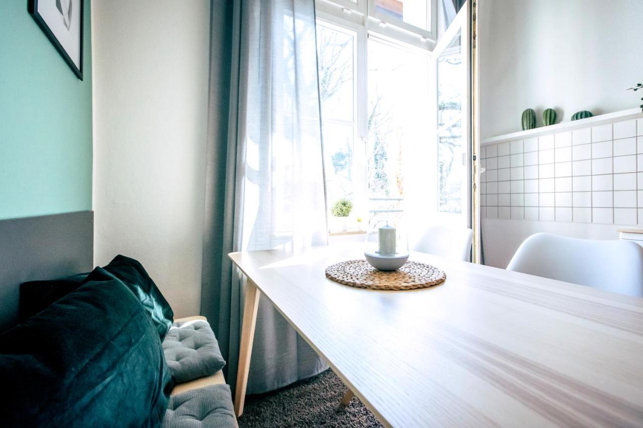 Gemuetliche Ferienwohnung Neben Der Arena Leipzig "Waldi" エクステリア 写真