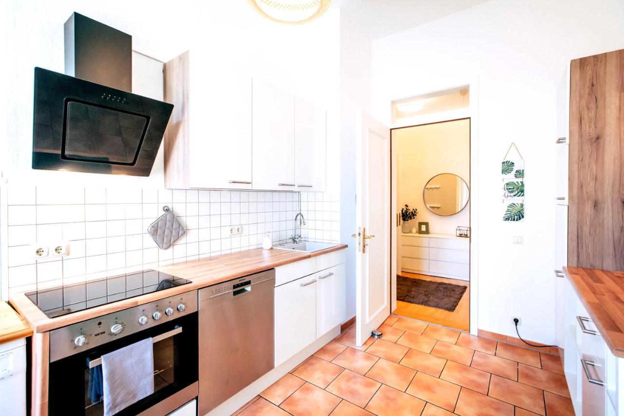 Gemuetliche Ferienwohnung Neben Der Arena Leipzig "Waldi" エクステリア 写真